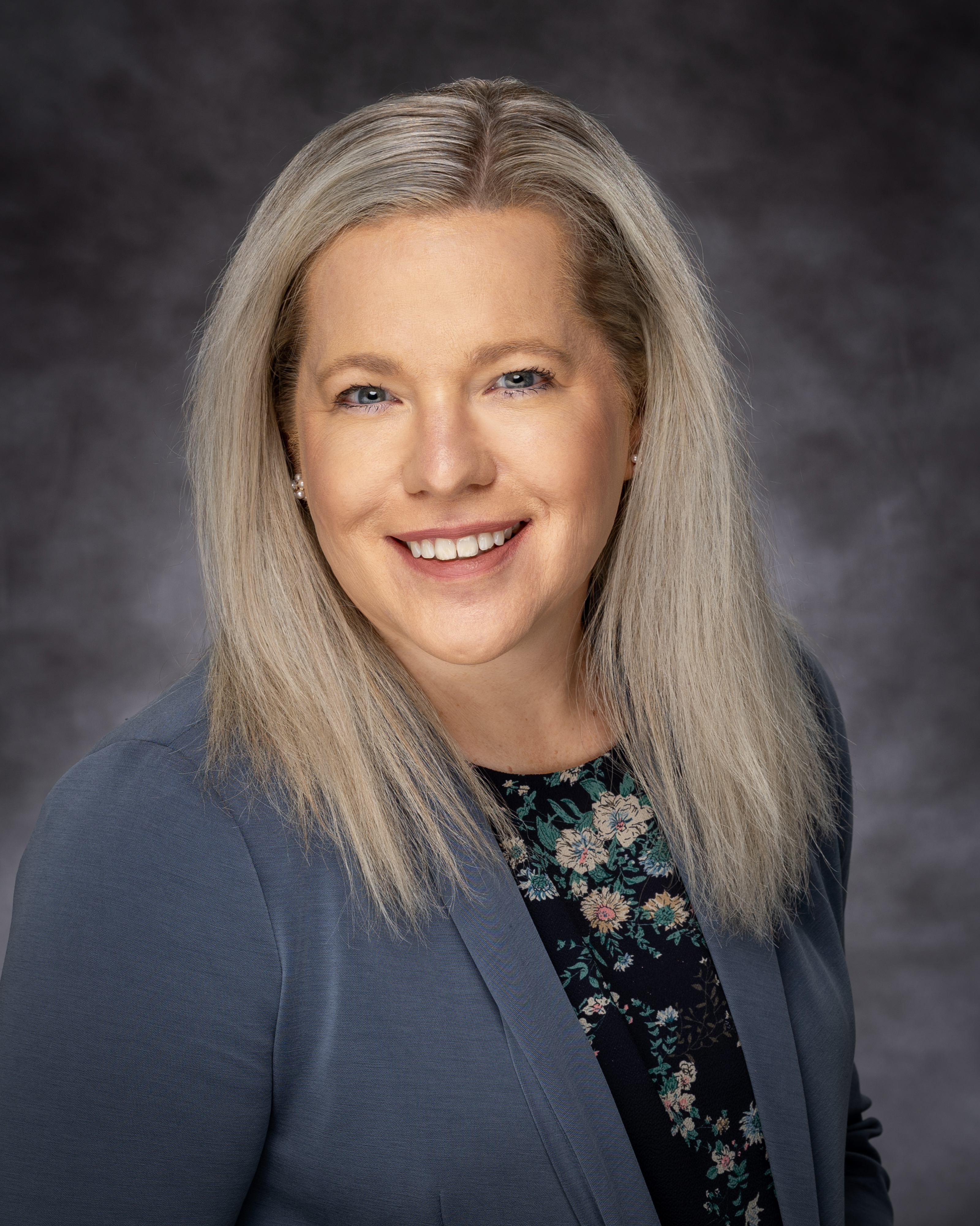 Jennifer Kelley's headshot